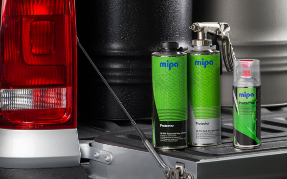 Struktur-Guide: mit der Protector Spraydose 4 unterschiedliche Looks meistern Sprayflaschen Mipa Protector auf der Ladefläche eines Fahrzeugs
